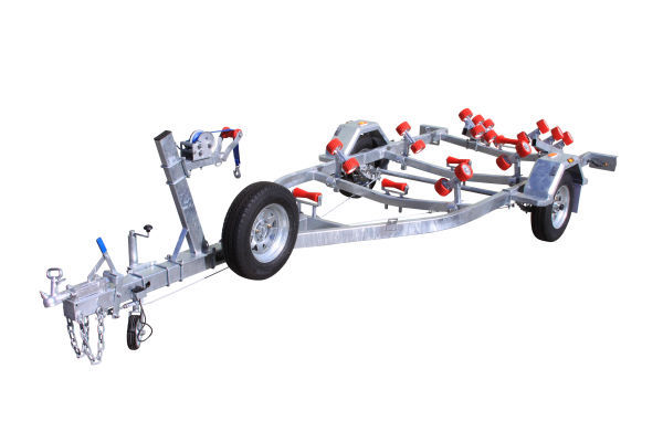 5.5M Braked Boat Trailer With Rollers