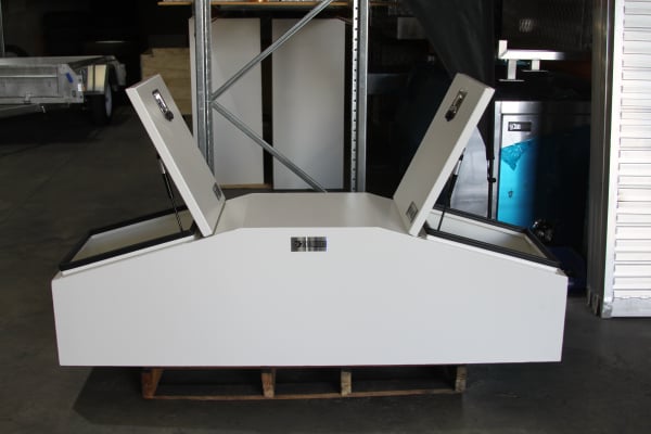 Gull Wing Tool Box